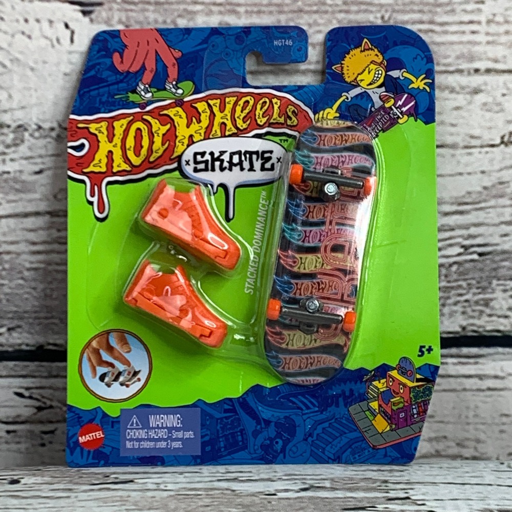 Hot Wheels Skate Stacked Dominance Fingerboard + Skate Shoes HGT46‎ New